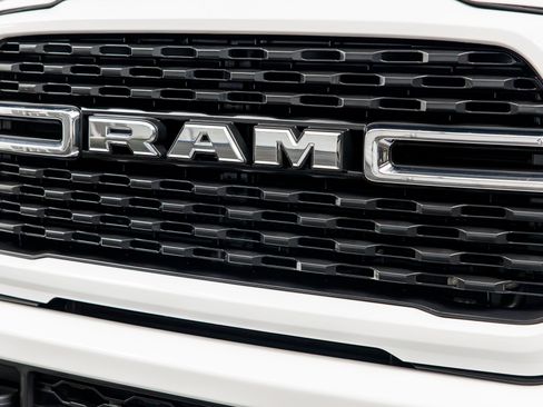 Used 2024 RAM 2500 Lone Star w/ Sport Appearance Package AWD/4WD image 3