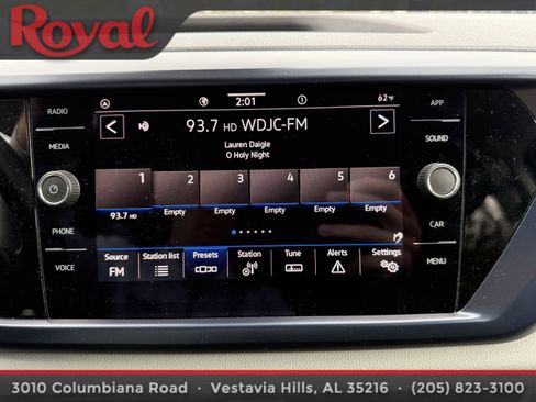 Certified 2022 Volkswagen Taos SE image 17