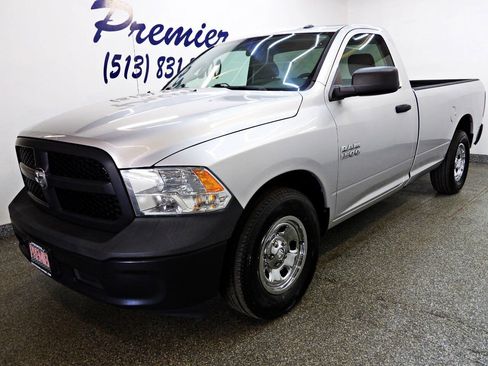 Used 2018 RAM 1500 Express RWD image 1