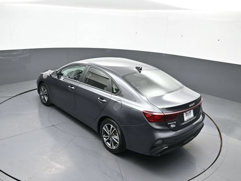 Certified 2024 Kia Forte LXS FWD image 38