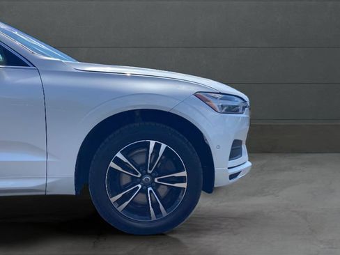 Used 2019 Volvo XC60 T6 Momentum w/ Premium Package AWD/4WD image 29