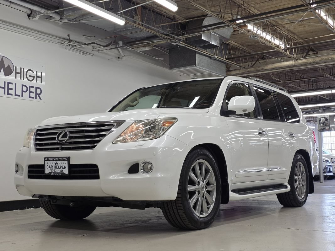 Used 2010 Lexus LX 570 4WD w/ Luxury Pkg image 15