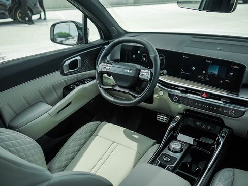 New 2026 Kia Sorento SX Prestige AWD/4WD image 15