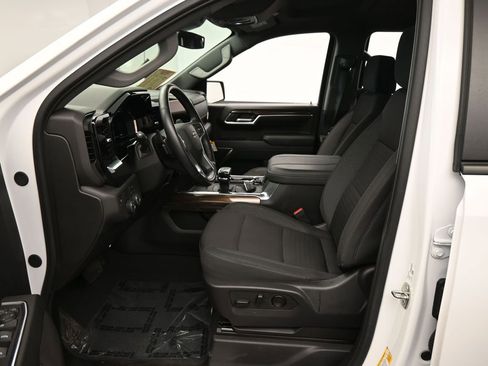 Used 2024 Chevrolet Silverado 1500 RST image 11