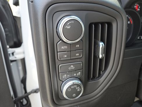 New 2026 GMC Sierra 1500 Pro w/ Graphite Edition AWD/4WD image 4