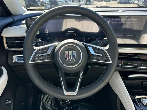 New 2026 Buick Envision Avenir image 9