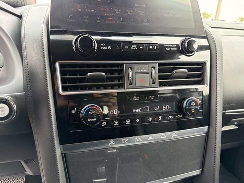 Used 2022 Nissan Armada SV image 25