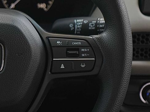 New 2027 Honda HR-V LX image 17