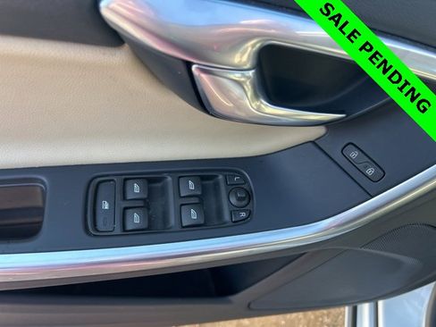 Used 2017 Volvo S60 T5 Dynamic image 19