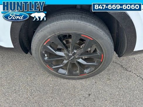 Used 2022 Kia Sorento SX image 8