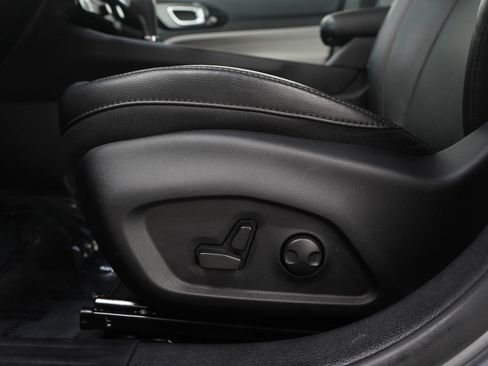 Used 2023 Jeep Compass Limited w/ Elite Group image 22