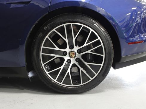 Certified 2021 Porsche Taycan image 20