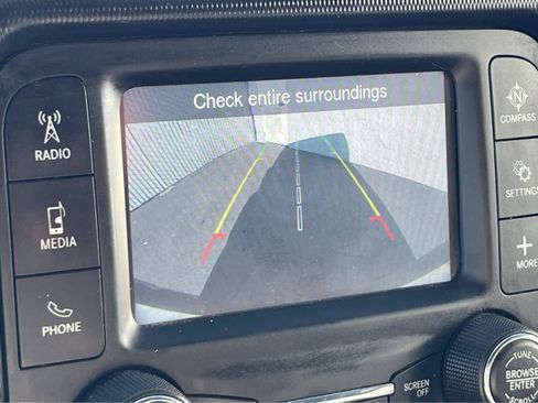 Used 2018 Jeep Wrangler Unlimited Sport S image 18