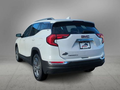 Used 2021 GMC Terrain SLT image 5