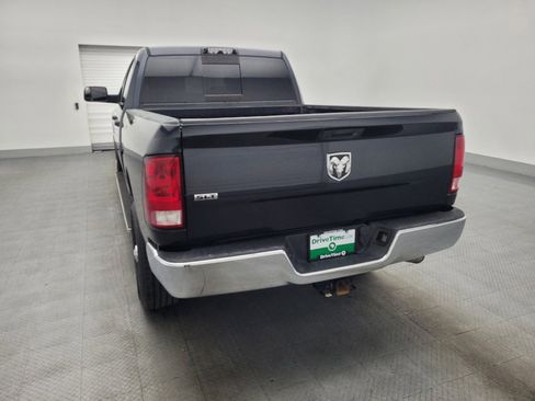 Used 2018 RAM 2500 SLT w/ Luxury Group image 6