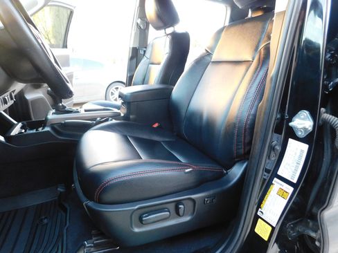 Used 2021 Toyota Tacoma SR5 image 14