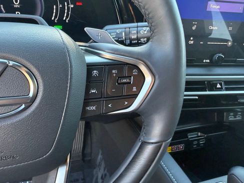 Used 2024 Lexus RX 350h image 27