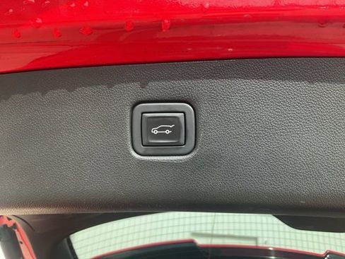 Used 2022 Chevrolet Blazer RS w/ Enhanced Convenience Package image 29