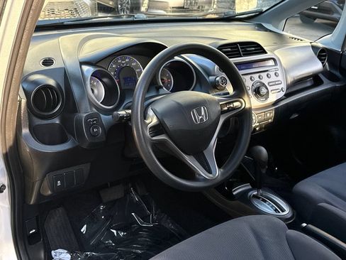 Used 2011 Honda Fit image 18