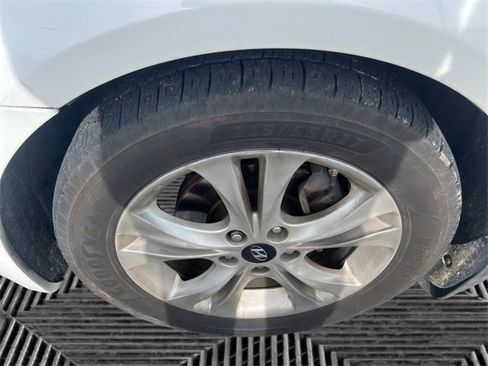 Used 2013 Hyundai Sonata Limited w/ Premium Pkg image 9
