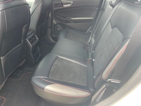 Used 2022 Ford Edge ST-Line AWD/4WD image 11