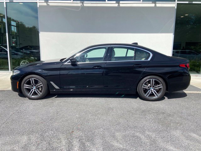 Used 2023 BMW 530i xDrive w/ Convenience Package AWD/4WD image 2