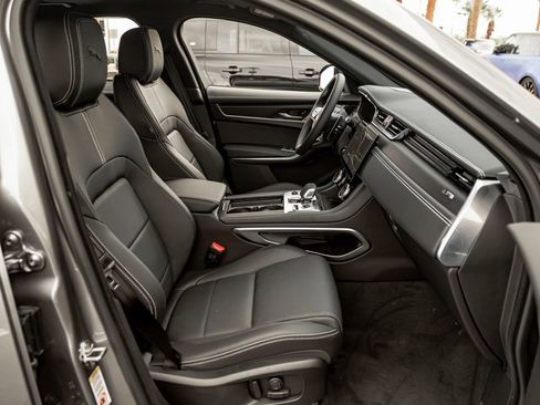 New 2026 Jaguar F-PACE R-Dynamic S image 27