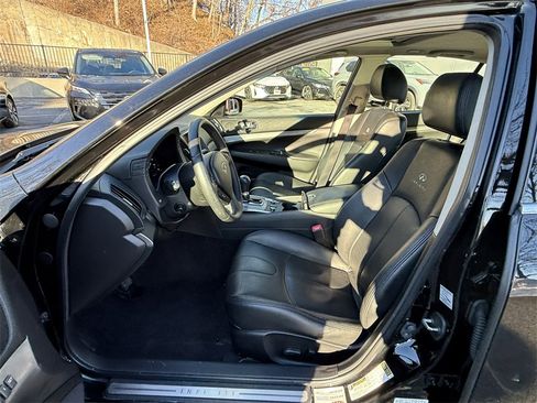 Used 2011 INFINITI G37 x w/ Premium Pkg image 17