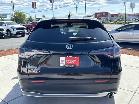 Used 2024 Honda HR-V Sport image 4