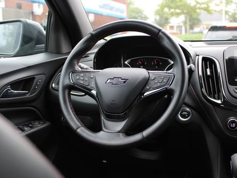 Used 2022 Chevrolet Equinox RS w/ RS Leather Package AWD/4WD image 46