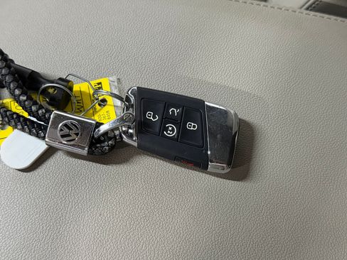 Used 2021 Volkswagen Atlas SEL FWD image 41