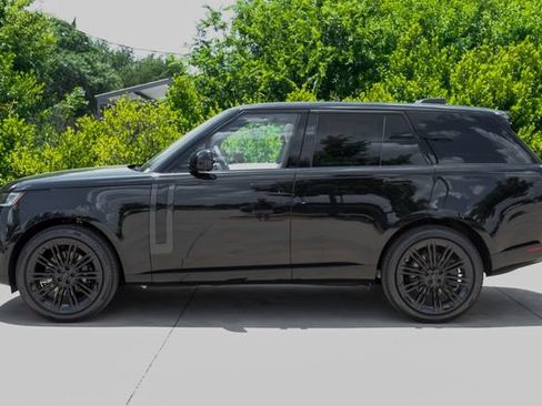 New 2026 Land Rover Range Rover SE AWD/4WD image 16