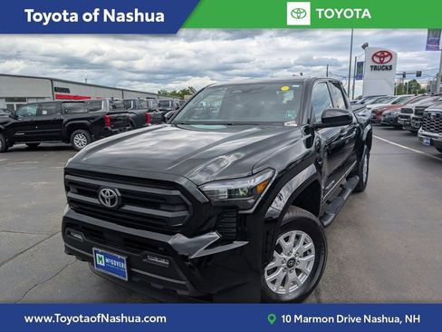 Certified 2024 Toyota Tacoma SR5 AWD/4WD image 1