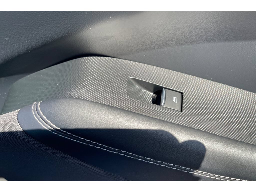 Used 2023 Ford Mustang Mach-E Select RWD image 22