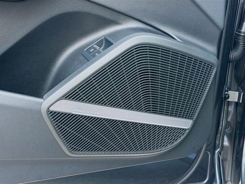 Used 2024 Audi Q5 e Premium Plus image 24