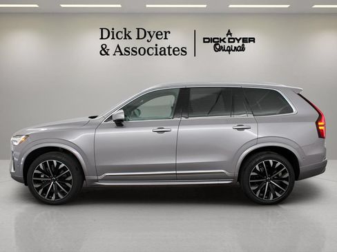 Certified 2026 Volvo XC90 B6 Plus w/ Protection Package Premier AWD/4WD image 6