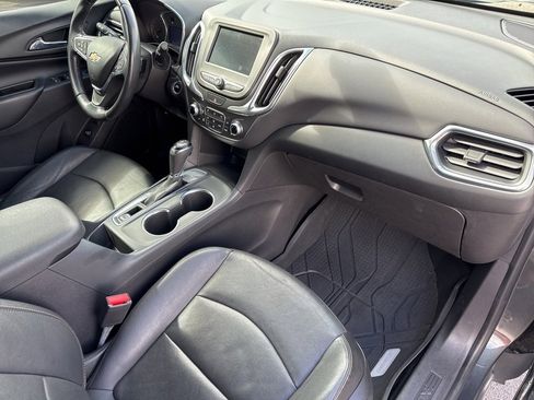 Used 2021 Chevrolet Equinox LT image 25