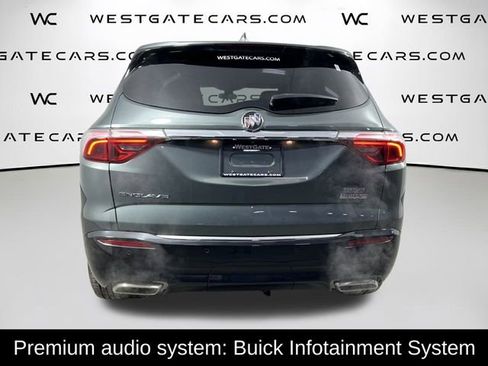 Used 2023 Buick Enclave Essence image 4