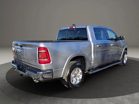 Used 2020 RAM 1500 Laramie AWD/4WD image 5
