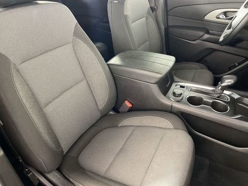Certified 2023 Chevrolet Traverse LT image 31