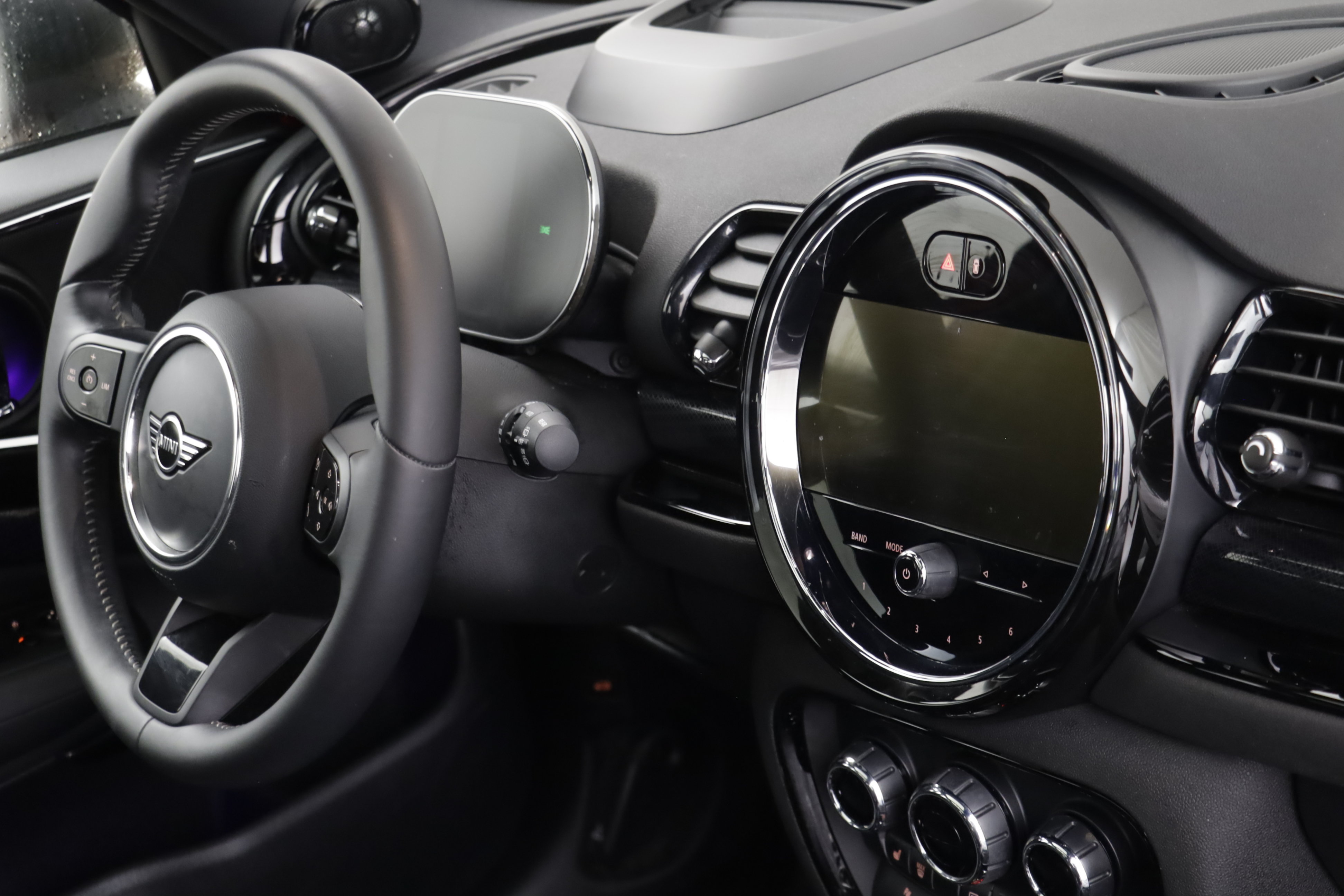 Certified 2023 MINI Cooper Clubman S AWD/4WD image 21