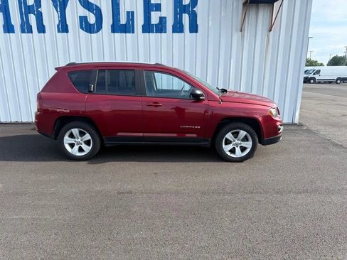 Used 2016 Jeep Compass Sport w/ Power Value Group FWD image 9