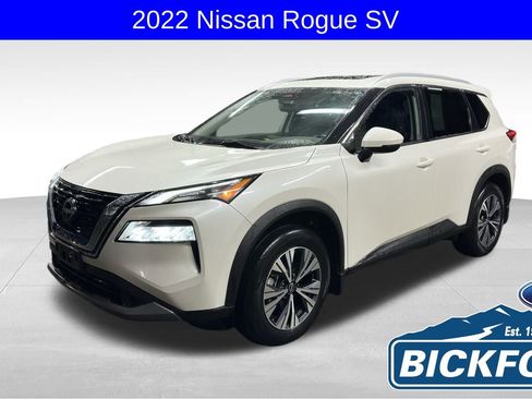 Used 2022 Nissan Rogue SV w/ SV Premium Package image 1
