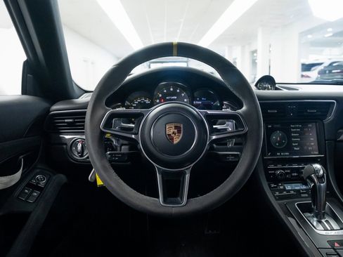 Used 2016 Porsche 911 GT3 RS image 14