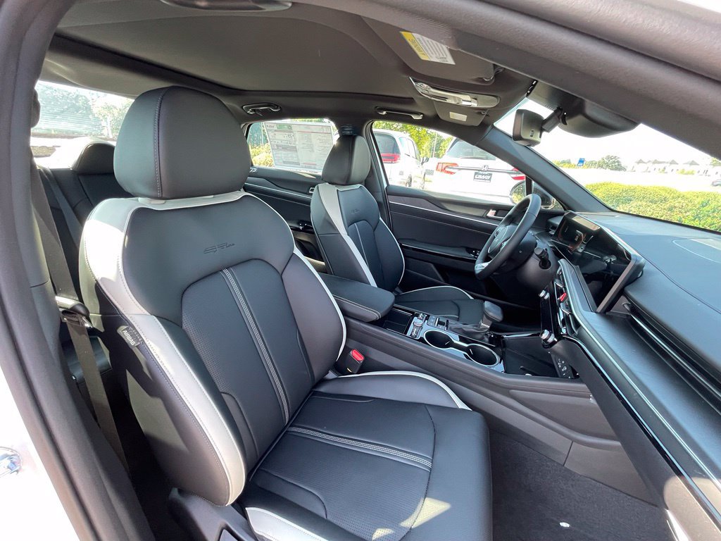 New 2026 Kia K5 GT-Line FWD image 31