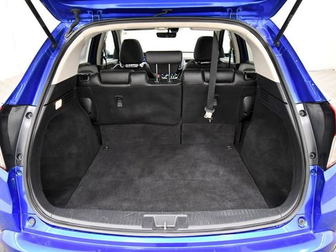 Certified 2020 Honda HR-V Touring image 7