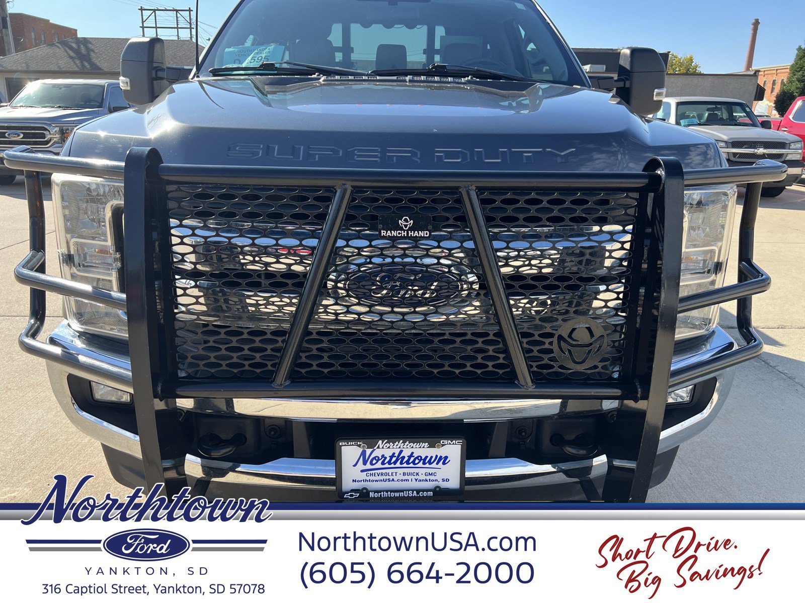 Used 2017 Ford F350 XLT w/ XLT Value Package AWD/4WD image 3