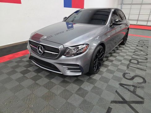 Used 2017 Mercedes-Benz E 43 AMG 4MATIC Sedan image 3