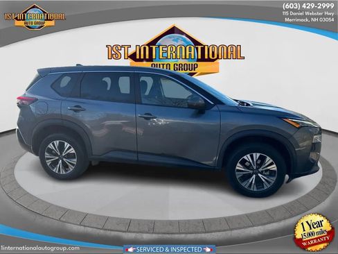 Used 2022 Nissan Rogue SV AWD/4WD image 10