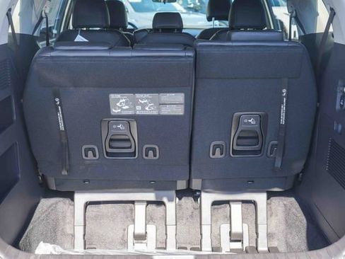 New 2026 Kia Carnival SX w/ SX Dark Edition Package FWD image 30